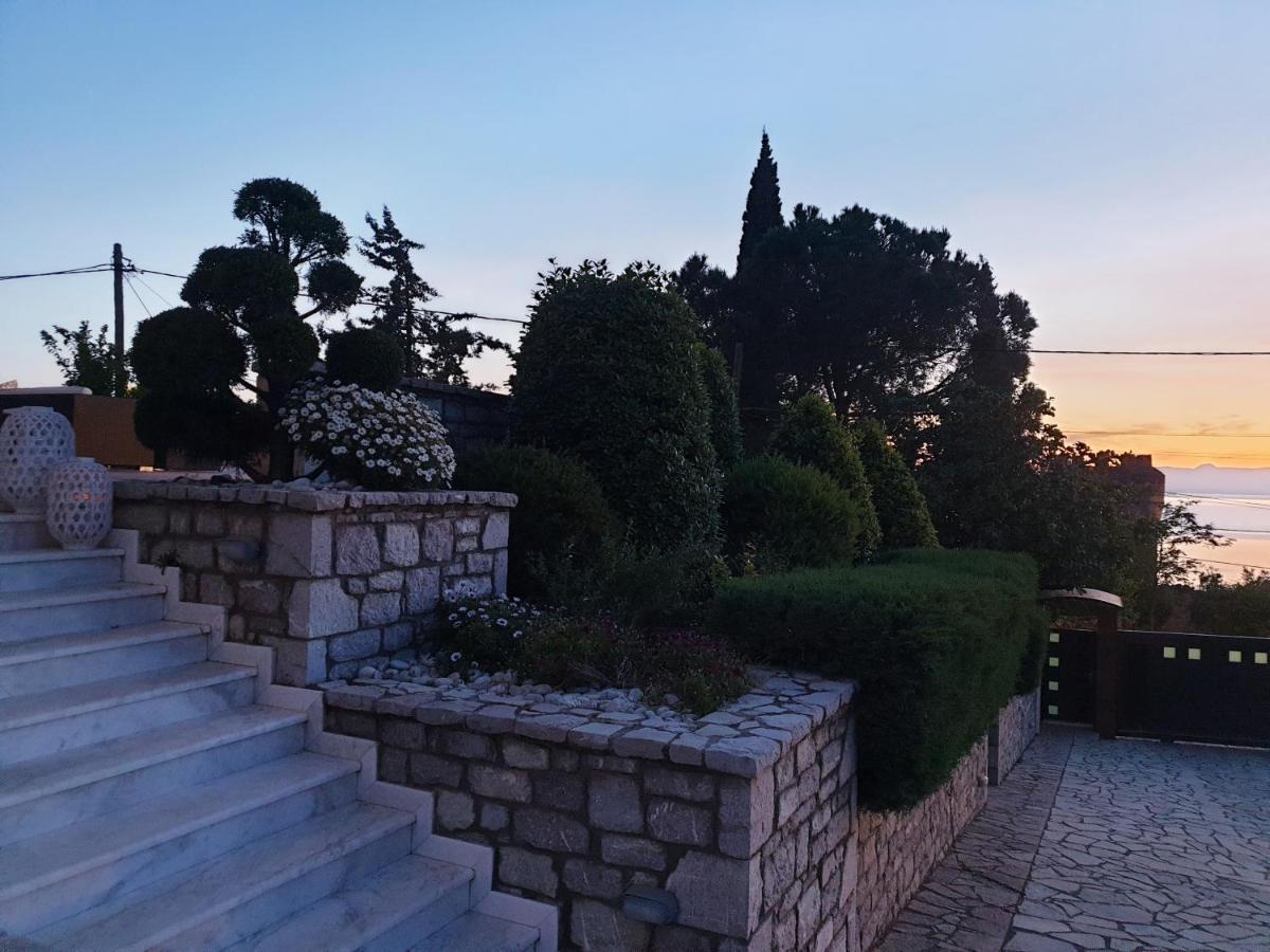 Elaianthos Villa Kalamata Bagian luar foto