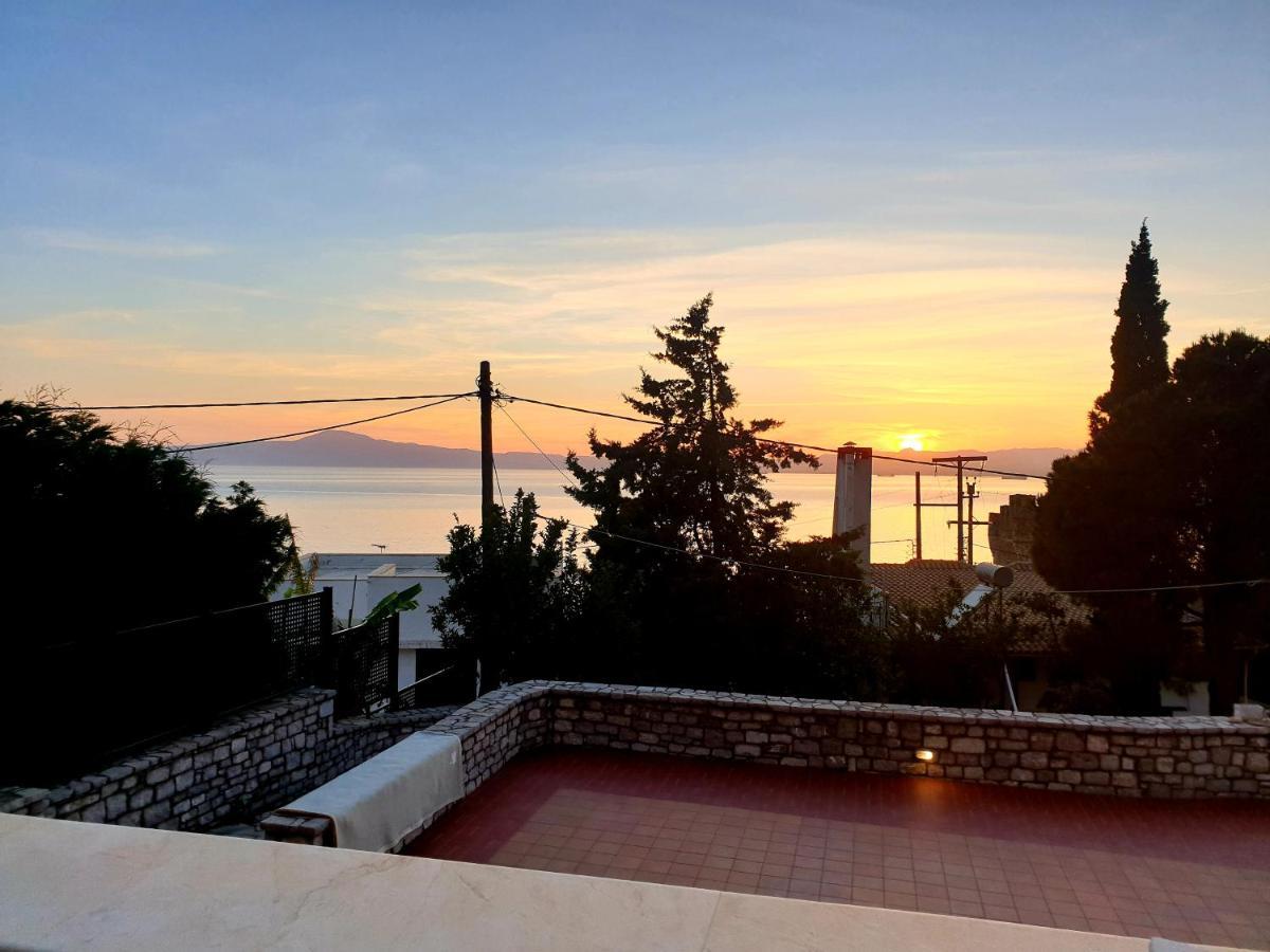Elaianthos Villa Kalamata Bagian luar foto