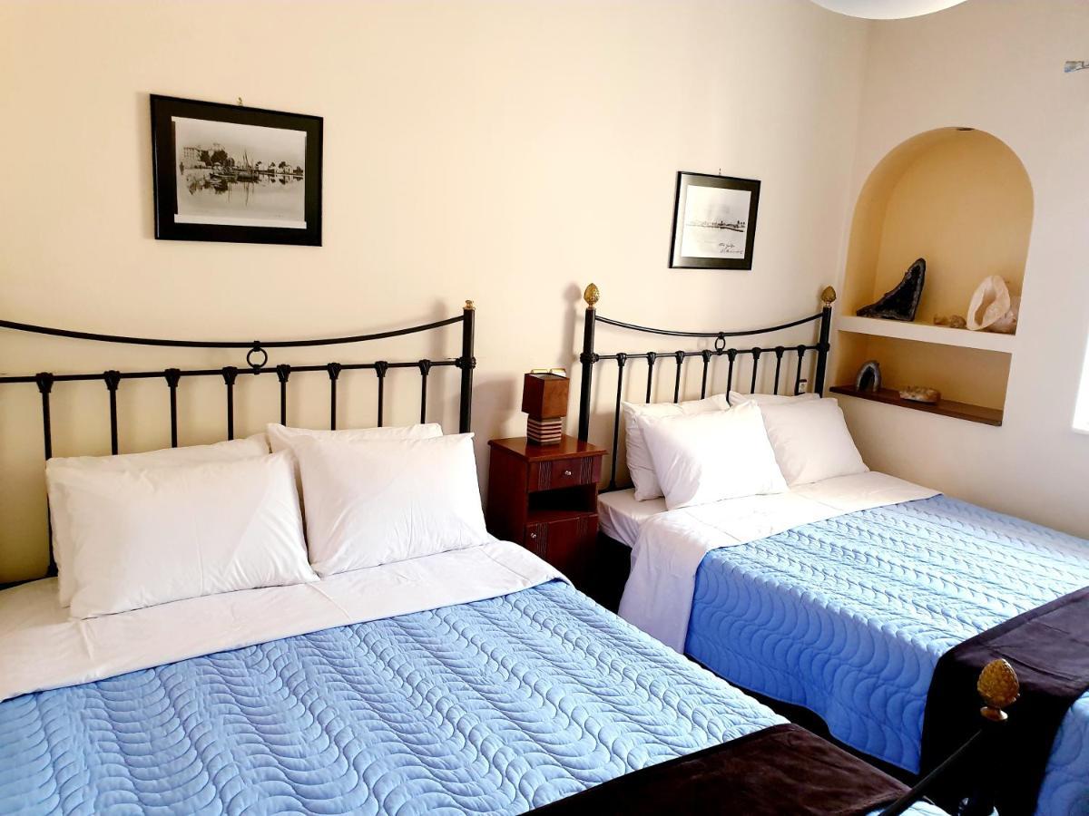 Elaianthos Villa Kalamata Bagian luar foto