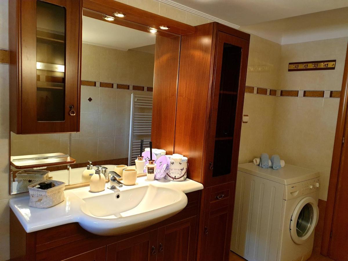 Elaianthos Villa Kalamata Bagian luar foto