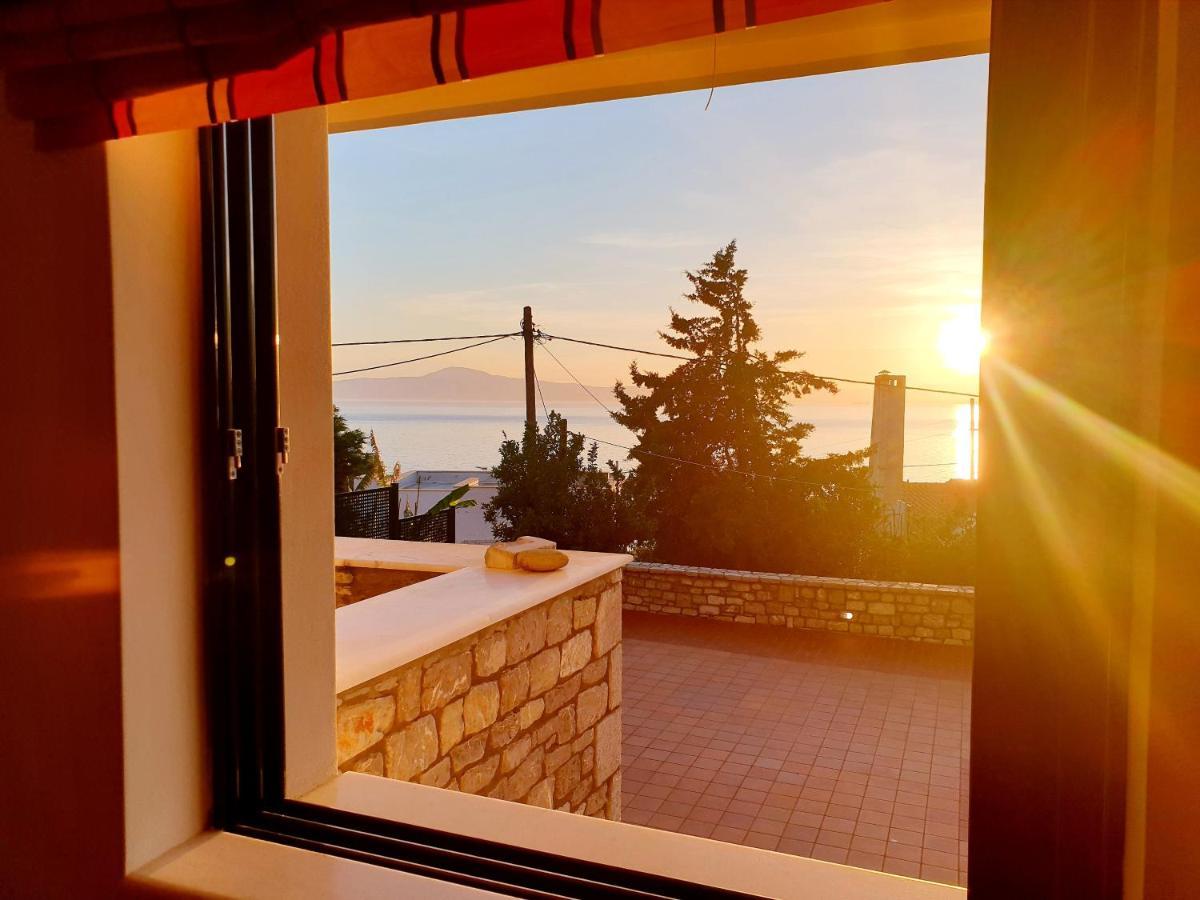 Elaianthos Villa Kalamata Bagian luar foto
