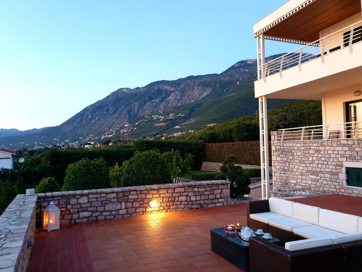 Elaianthos Villa Kalamata Bagian luar foto