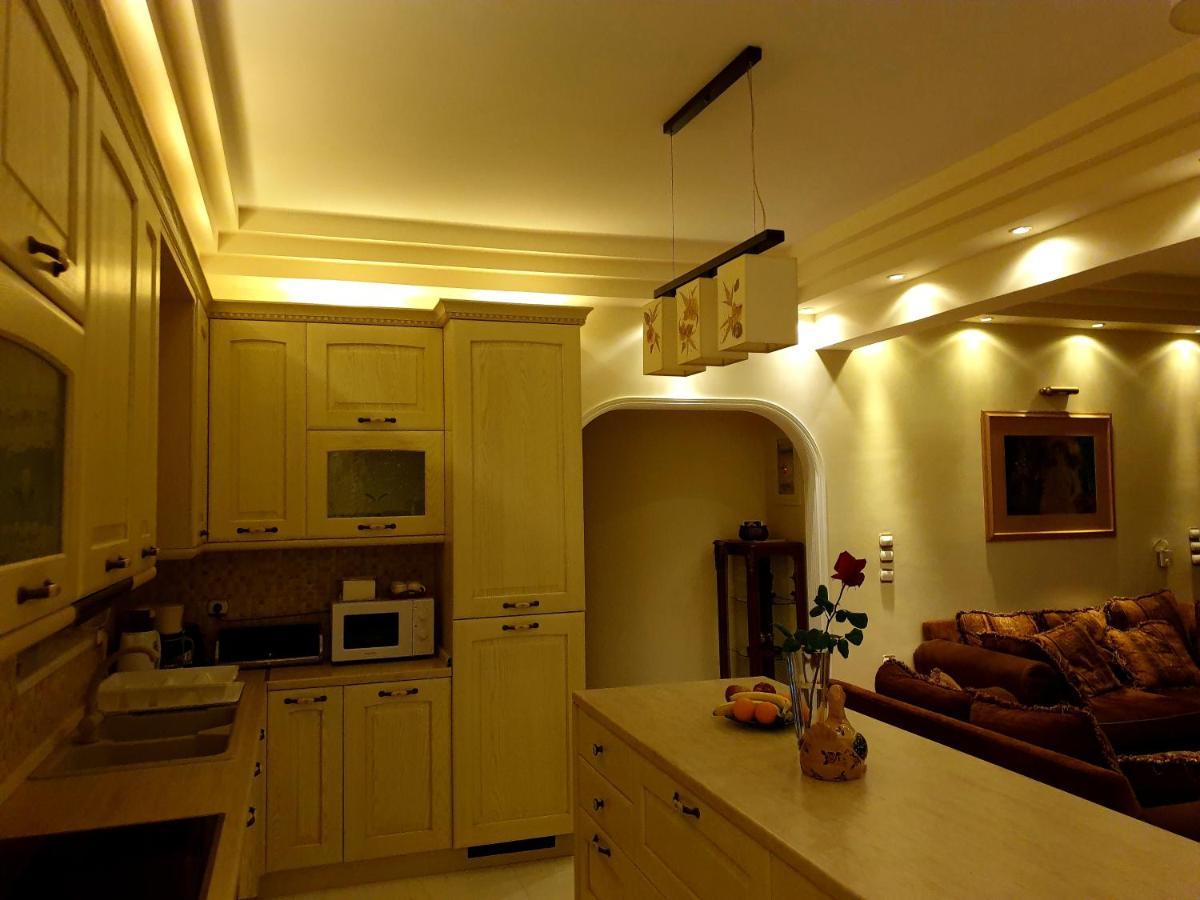 Elaianthos Villa Kalamata Bagian luar foto