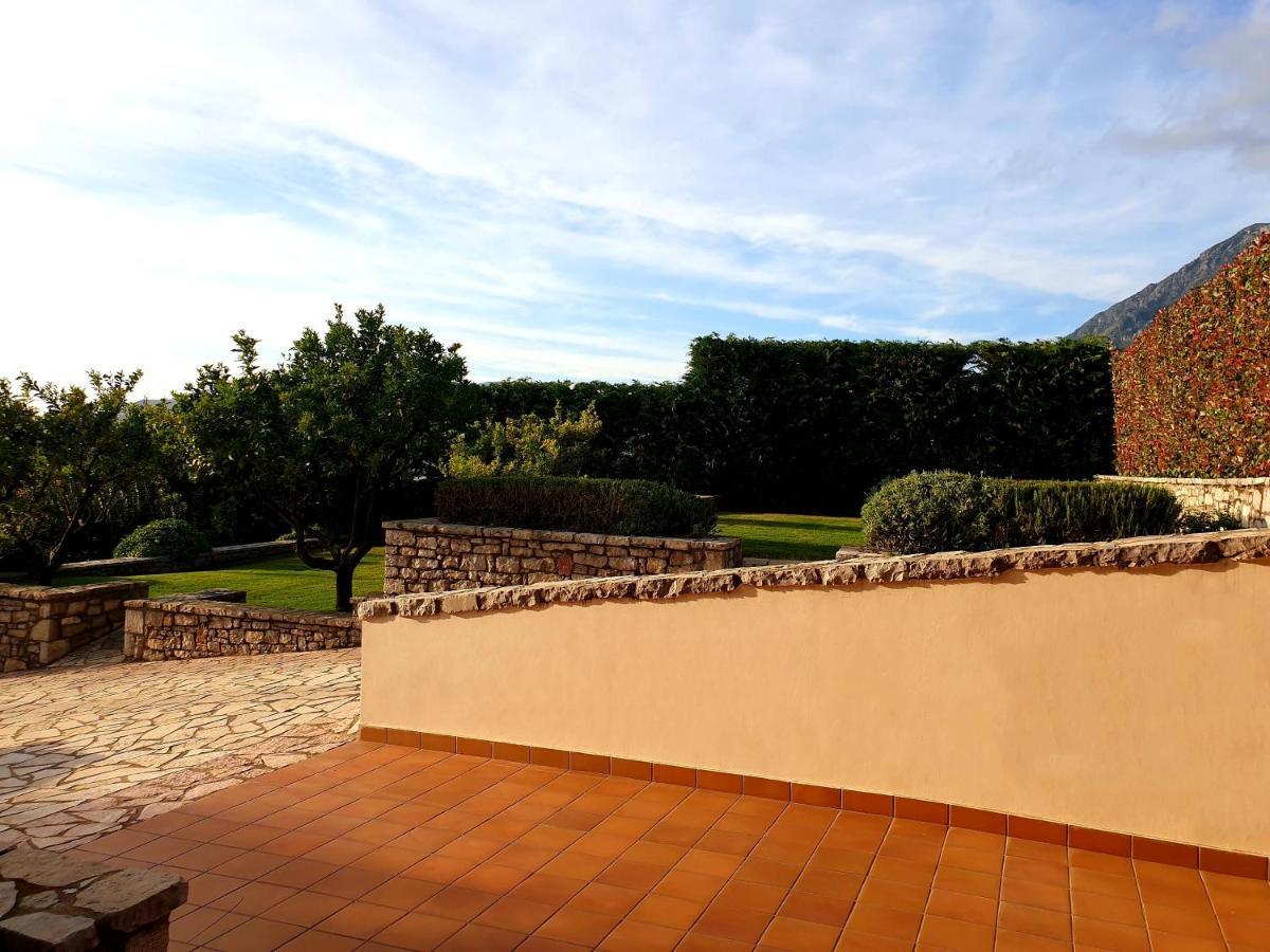 Elaianthos Villa Kalamata Bagian luar foto